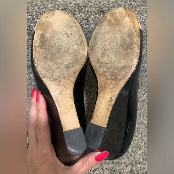 Kate Spade New York Kacey Black Patent Shale Napa Wedge Pumps - Picture 10 of 11